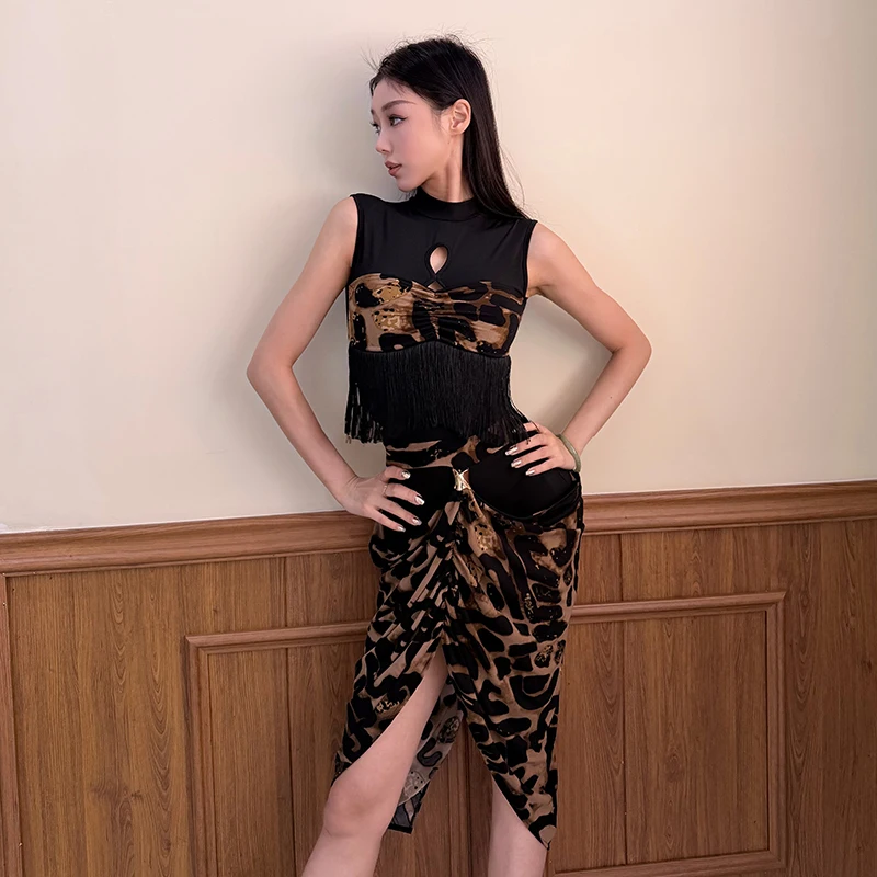 

2026 New Latin Dance Costumes Leopard Training Set High-End Chacha Rumba Tango Dress Adult Latin Performance Clothing DQS21915