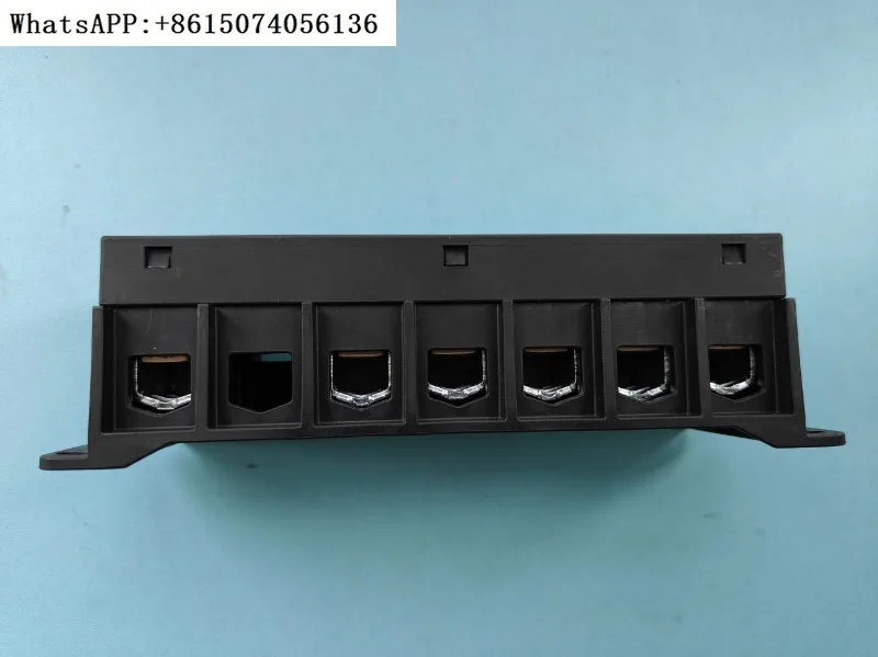 Inversor ATV610/630/930/340 bloco terminal de saída de circuito principal