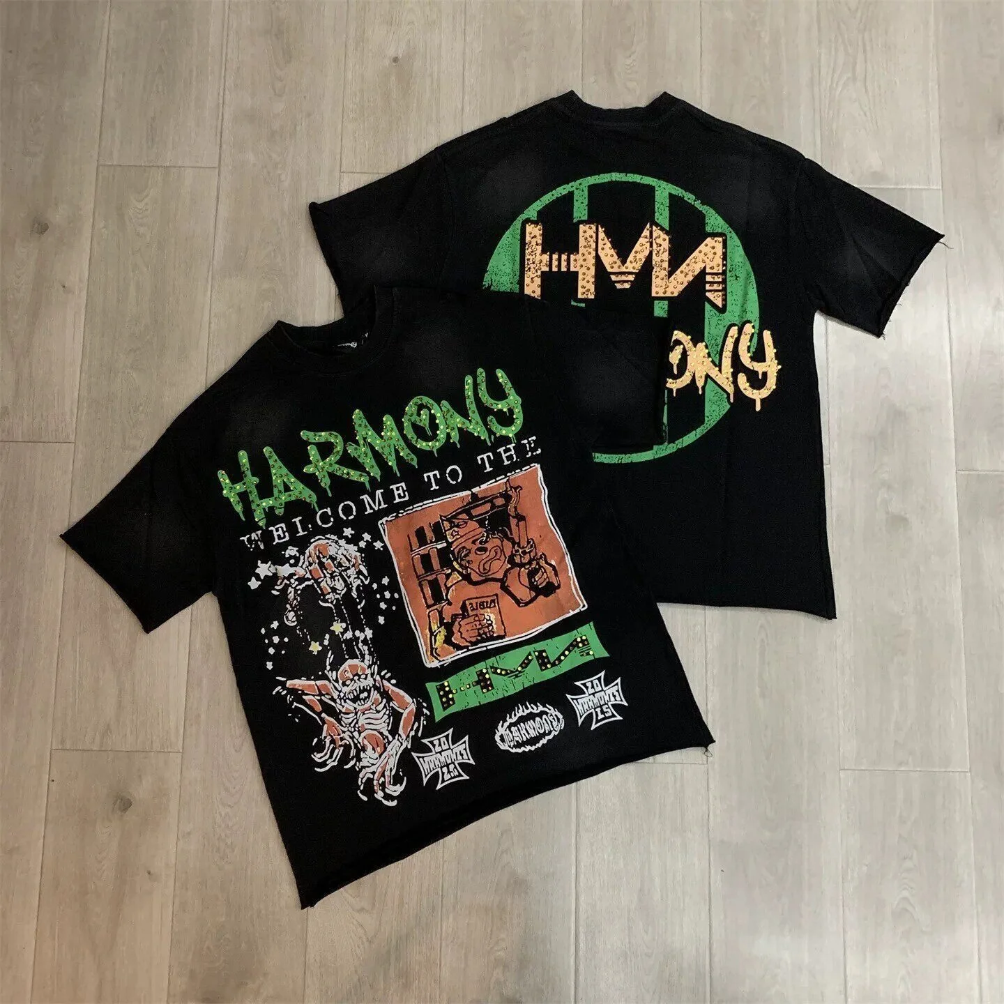 Harmony Hip-Hop Style Beaded Short-Sleeved T-Shirt - Loose Fit with Graffiti Letters Print and Vintage Look Shirt