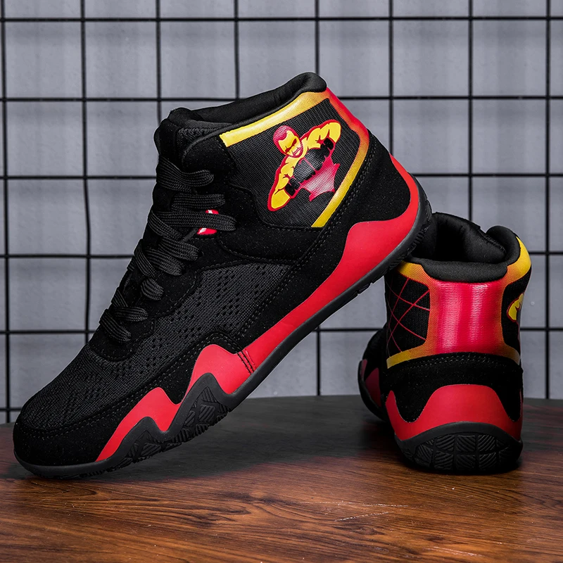 Classic Brand Comfortable Mid-Top Wrestling Sneakers Top Quality Wearable Boxing Fighting Boots Professional Fighting Shoe