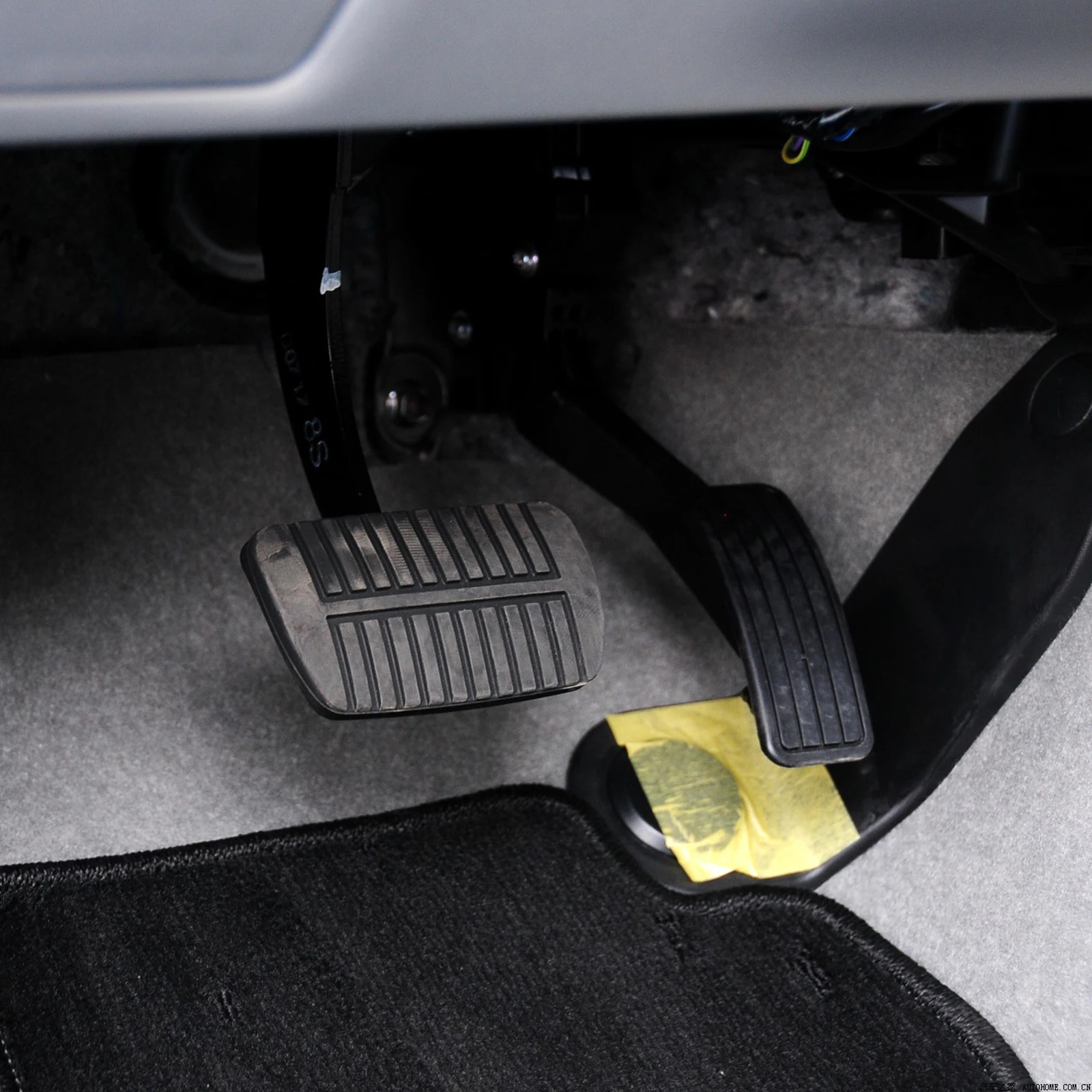 36015GA121 For Subaru Forester Outback Legacy Impreza 02-15 Tribeca Brake Pads Brake Pedal Rubber Pad Anti-skid Pad Cover Black