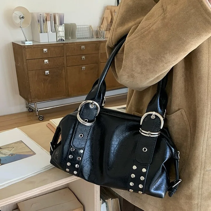 Thumbnail 3 - #4 Cheapest Classic Boston Handbags Deals You Can Get