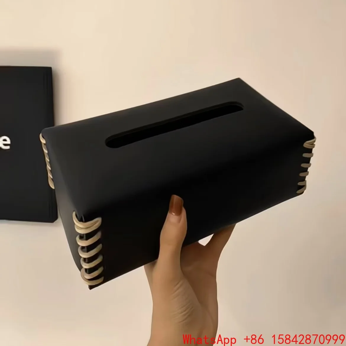 

Leather tissue box, leather hand-woven pumping carton