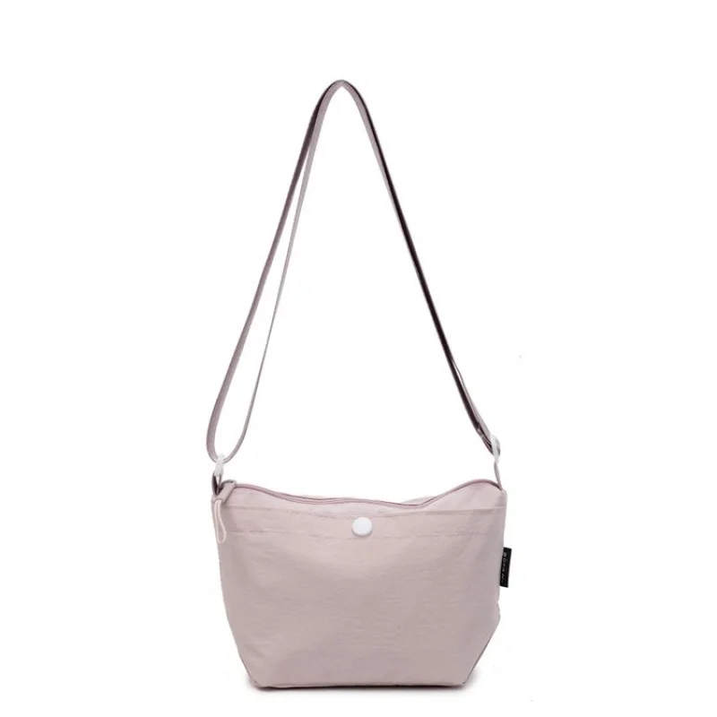 

Modern Elegant Wristlet Clutch For Ladies With Wrist Strap For Convenience And Stylish Leather Make