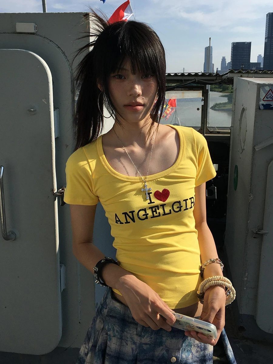 SEPT Summer Beautiful Slim round Ne ort Sve T-irt Women Unique Rhinestone Letter High-End Small Top Commute Sle Ko...