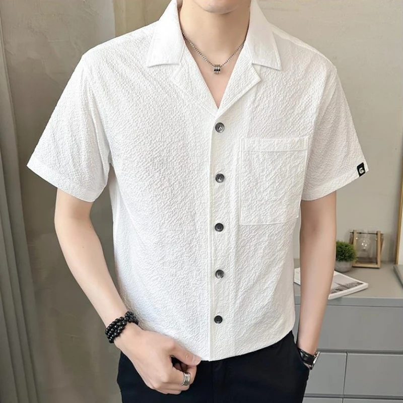 

New Summer Short Sleeve Shirt for Men 2026 Loose Comfortable Lightweight Streetwear Stylish Design