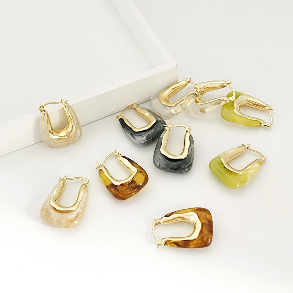 Peri\'sBox French Exaggerated Chunky Transparent Hoop Earrings For Women Multicolor Resin Acrylic Thick U Shaped Hoops Earrings