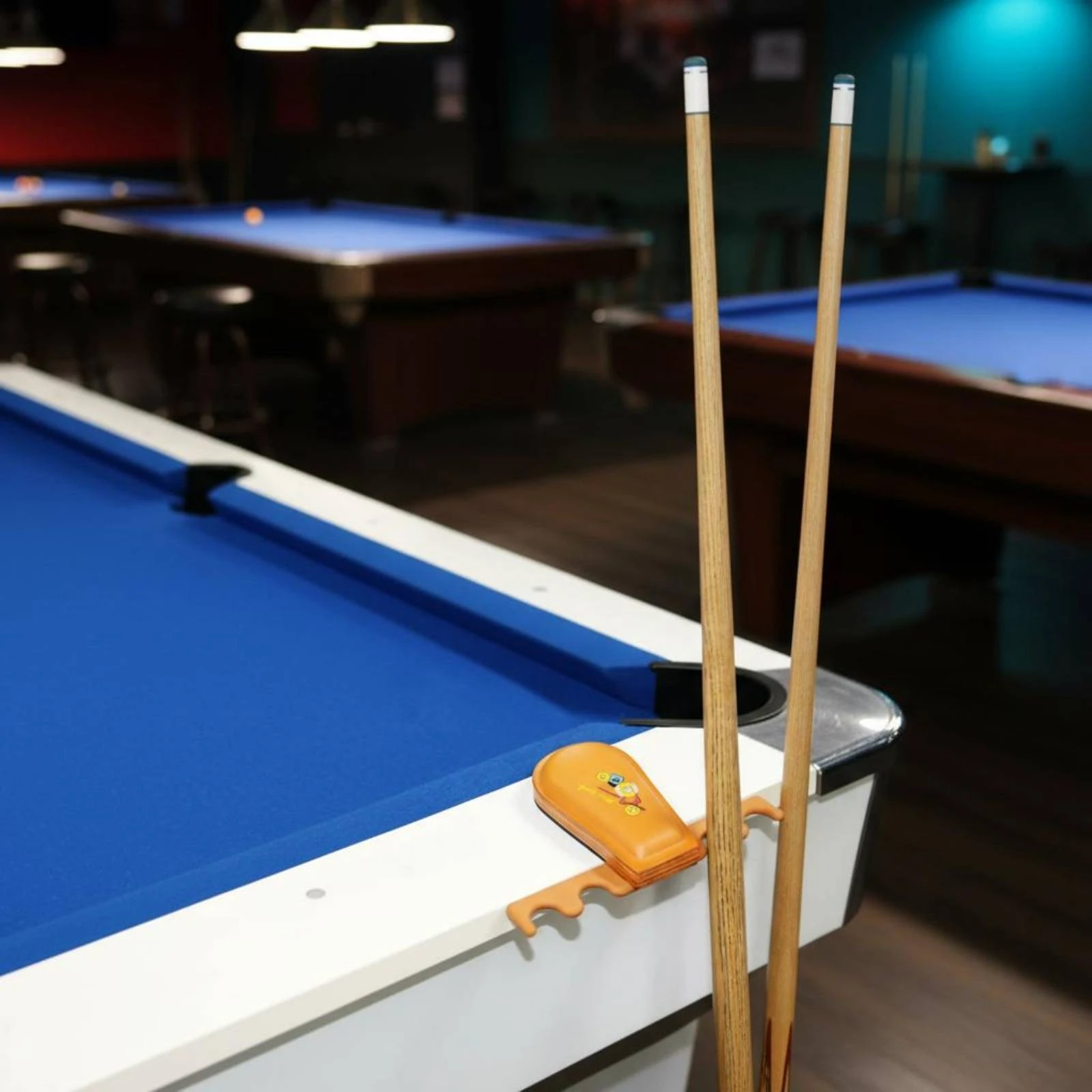 

Cue Rest Holder Orange Cue Rest Stand Game Room Storage Table Accessory Portable