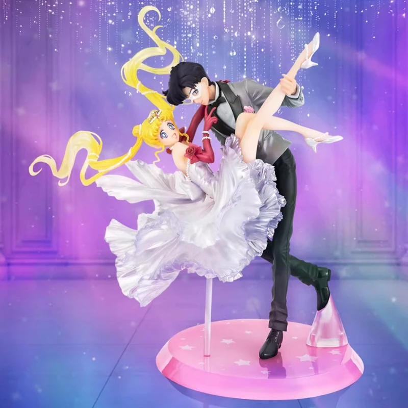 

BANDAI Sailor Moon Tsukino Usagi 100% Original genuine 23.5cm PVC Action Anime Figure Model Toys Figure Collection Doll Gift