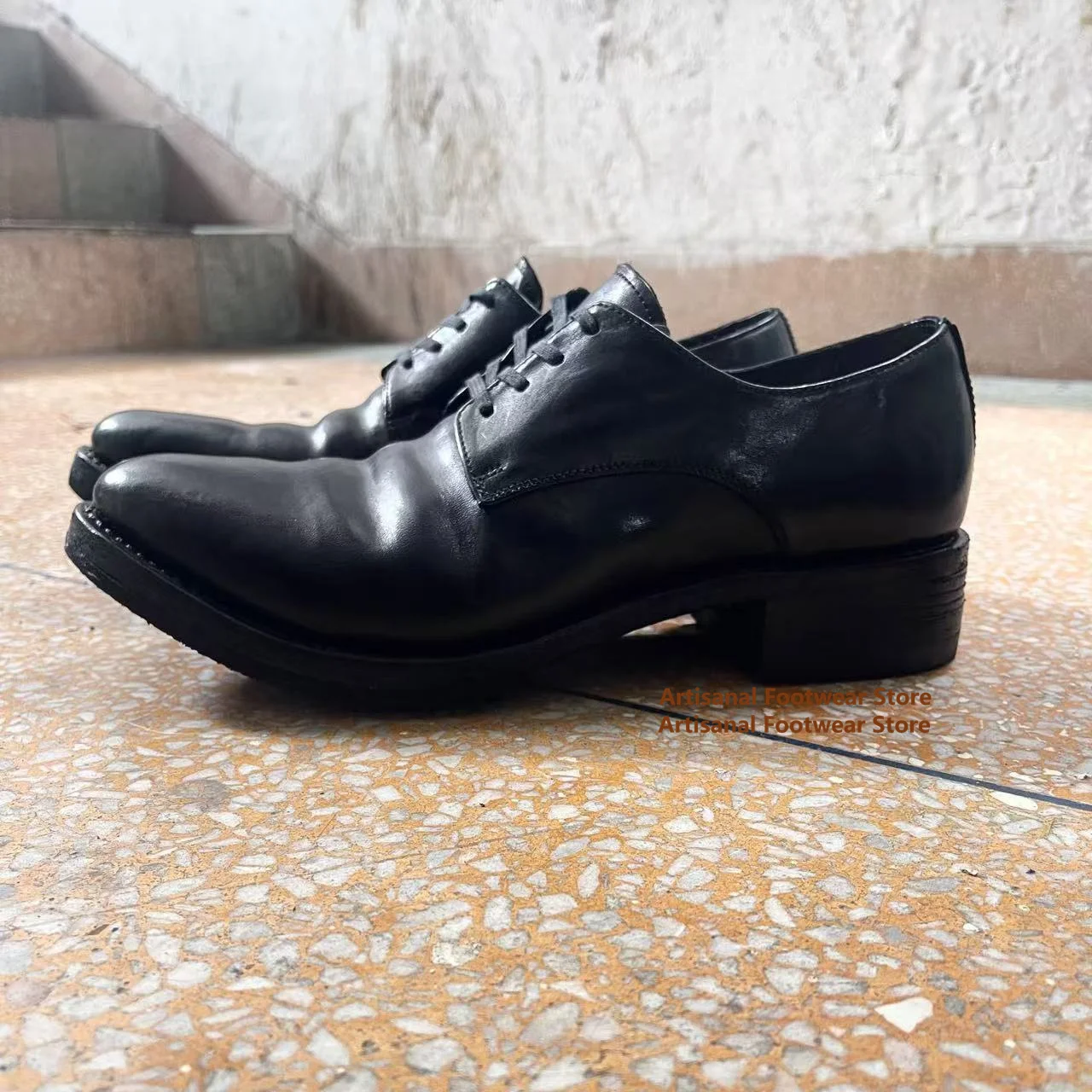 Cowhide Pointed Toe Shoes Upturned Derby Shoes Low-Top Lace Up Single Shoes Trendy Comfortable Commuting Handmade Men's Shoes