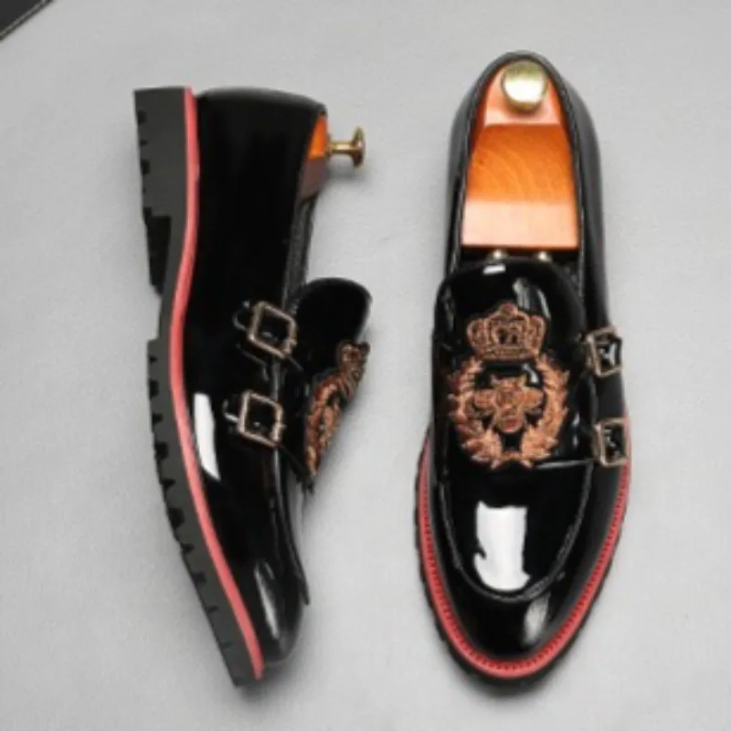 

Модные мужские лоферы с вышивкой, роскошная повседневная обувь из лакированной кожи, дизайнерская деловая обувь, брендовая мужская обувь Zapato Para Hombre