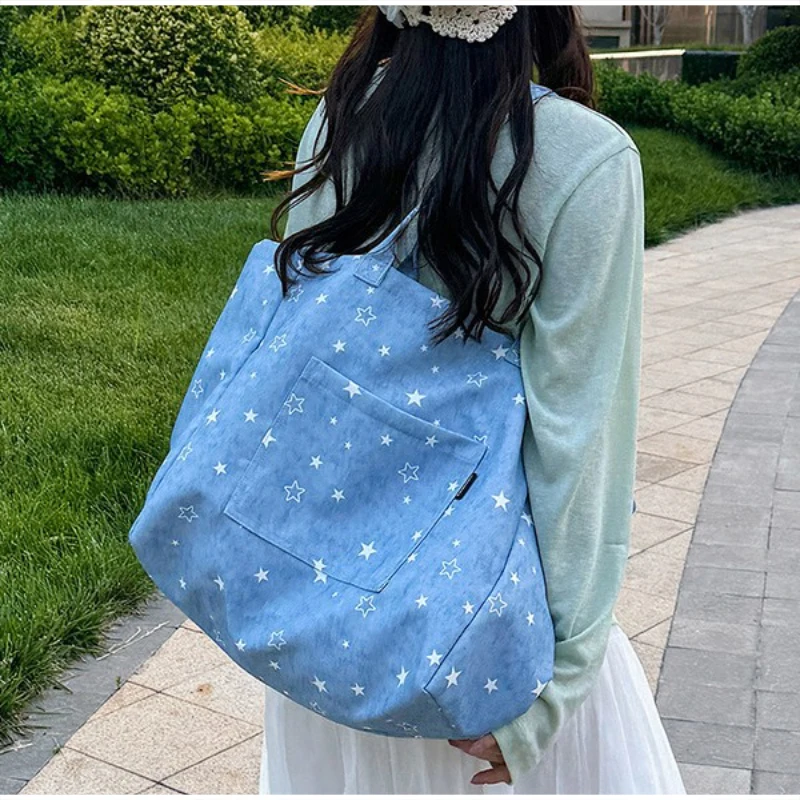 Koreanische Tragetasche mit Sterndruck, Damen-Shopper-Schultertasche, geräumige Handtasche für den täglichen Gebrauch, einfarbig, vielseitig, minimalistisch – Detail 27