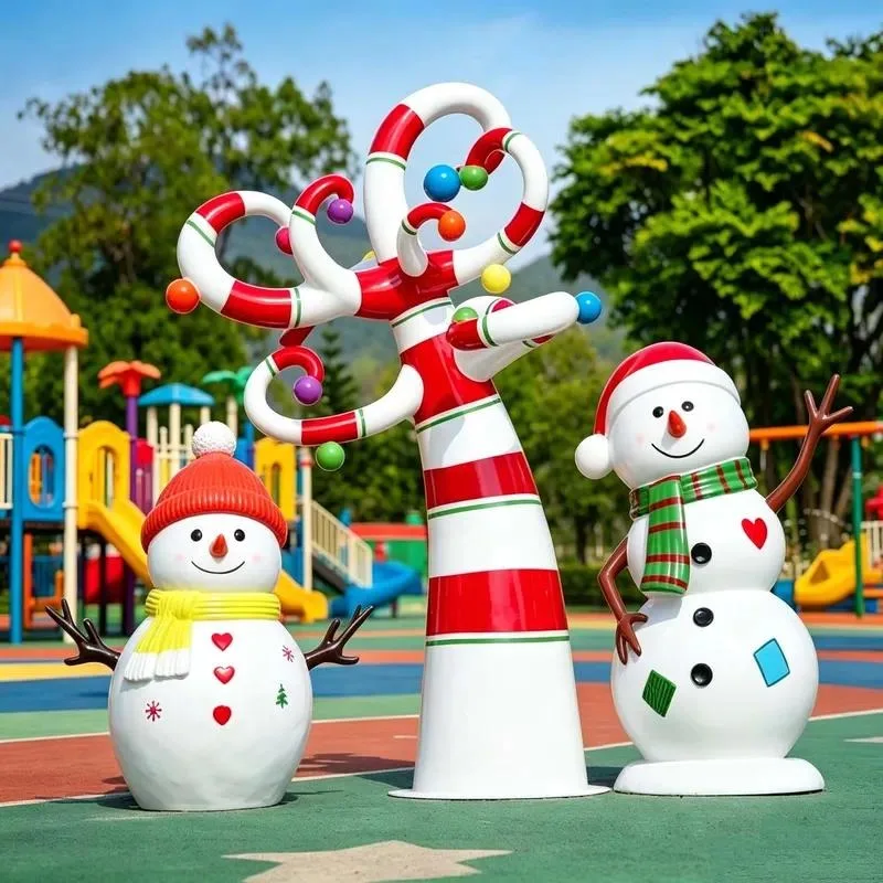 Custom Outdoor Christmas Decorations Durable Snowman and Tree Statues for Kindergartens Malls Squares Theme Parks