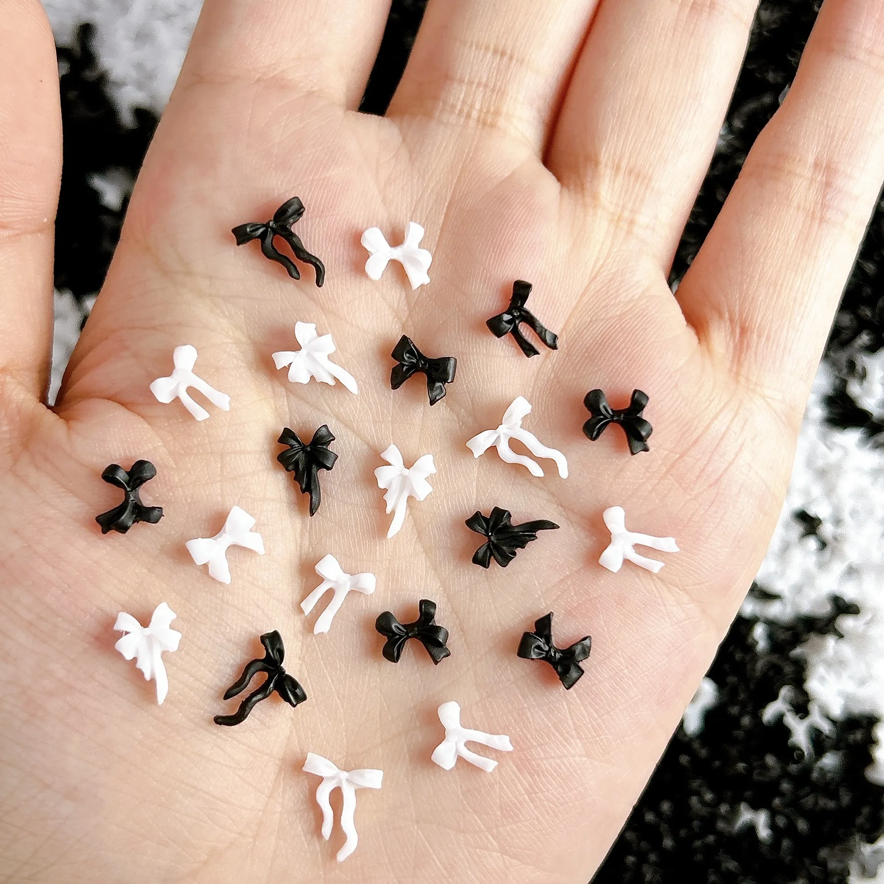 30 قطعة أسود أبيض تصميم مختلط ثلاثية الأبعاد قوس أكريليك مسمار الفن السحر اكسسوارات أجزاء للأظافر الديكور مانيكير لوازم المواد