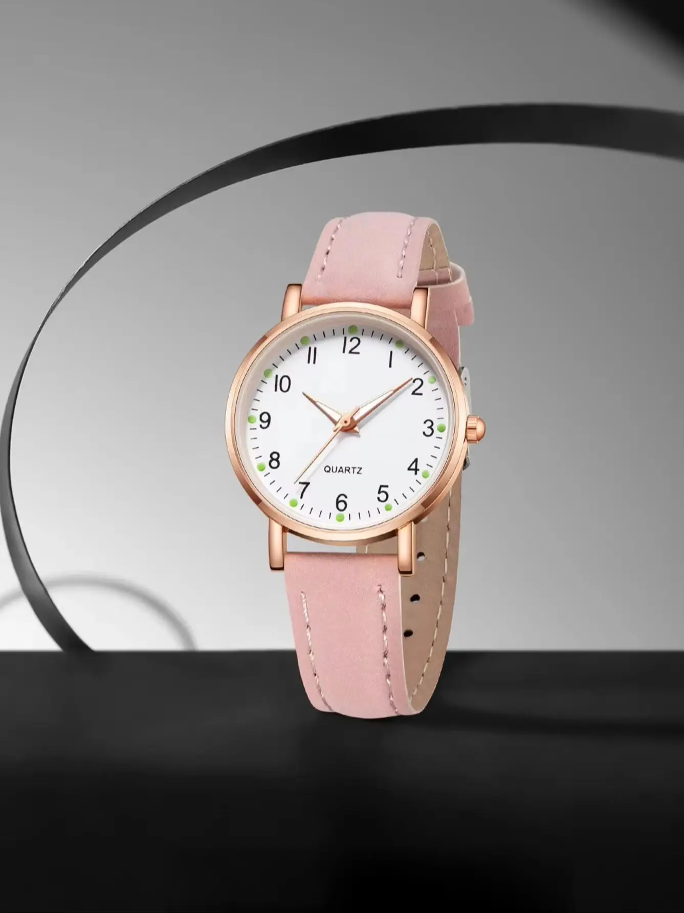 1PC Women's Ladies Female Quartz Wrist Watches PU Leather Y2K Party Dress Vacation Holiday Festival Gift