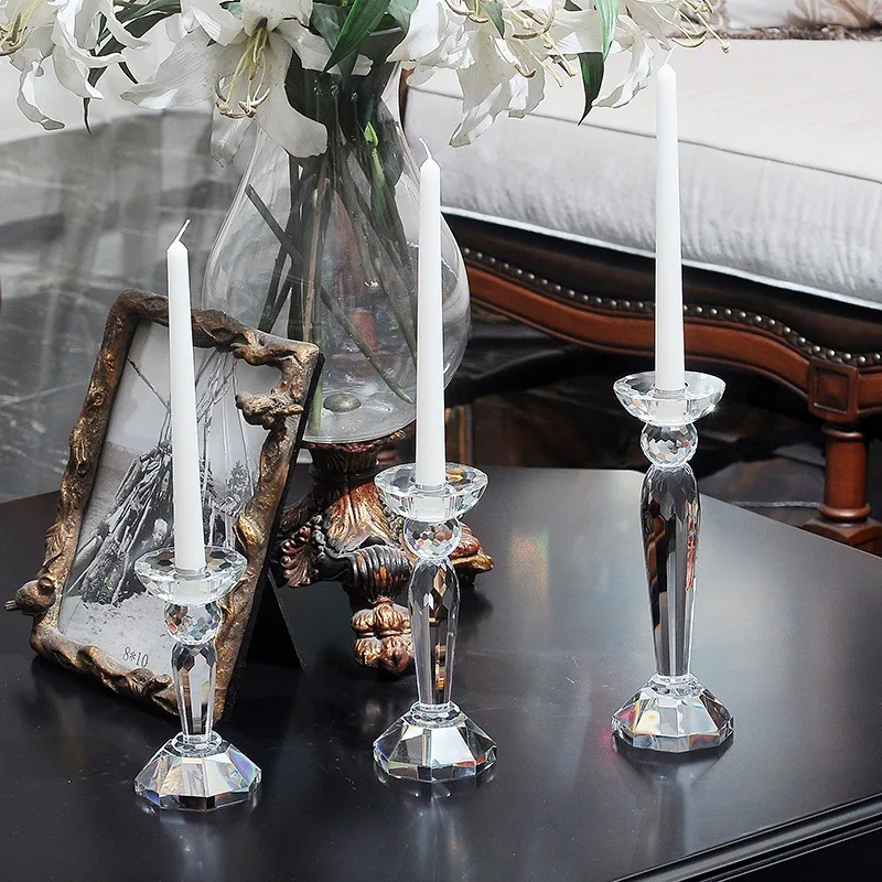 Luxury Diamond‑Cut Crystal Single Candlestick, Clear Glass Candle Holder for Party & Home Tabletop Display