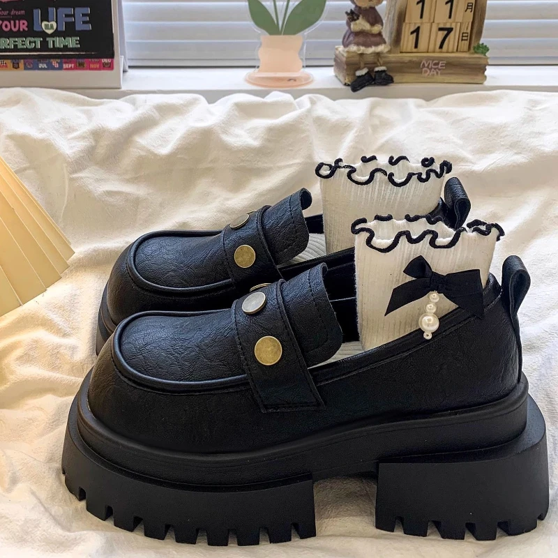 

​ Женские черные лоферы на толстой подошве в стиле ретро, увеличивающие рост, весна-осень 2023, универсальные кожаные туфли в британском стиле ​