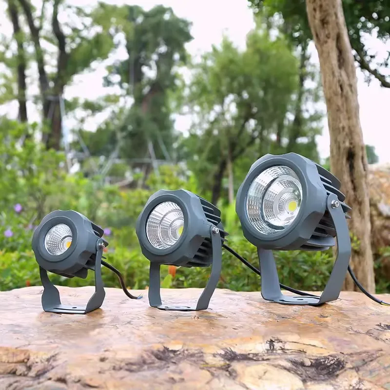 COB 10W/20W/30W Outdoor Waterproof Spotlight for Garden Tree Pathway Landscape Aluminum Lawn Light Solar Powered Garden Tree Spo