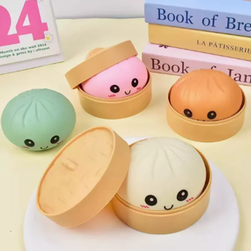Creative cartoon bun squishy stress relief toy desktop stress reliever office study travel stress relief tool - Detail 1