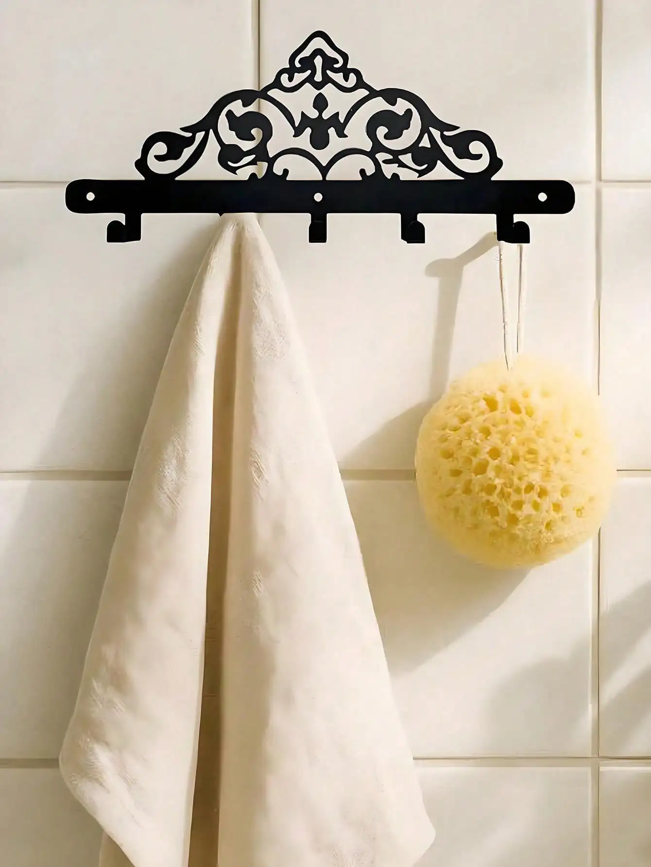 Elegant Metal Wall Rack, multi-functional for keys, coats and towels. Space-saving, practical storage & stylish decor for home