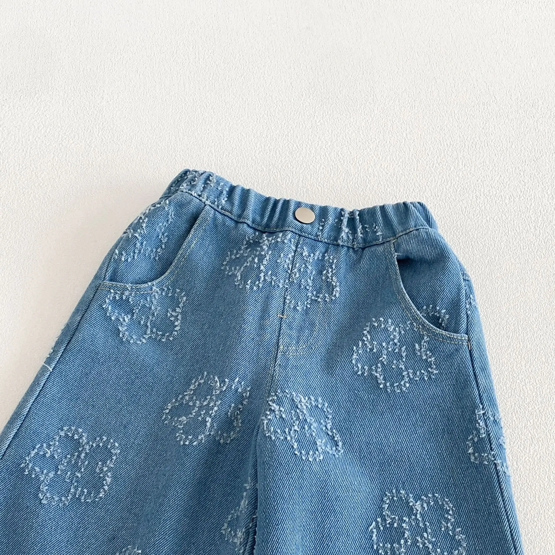 Girls' Printed Bow Jeans 2026 New Autumn Baby Korean Version Soft Casual Pants Children's Pants