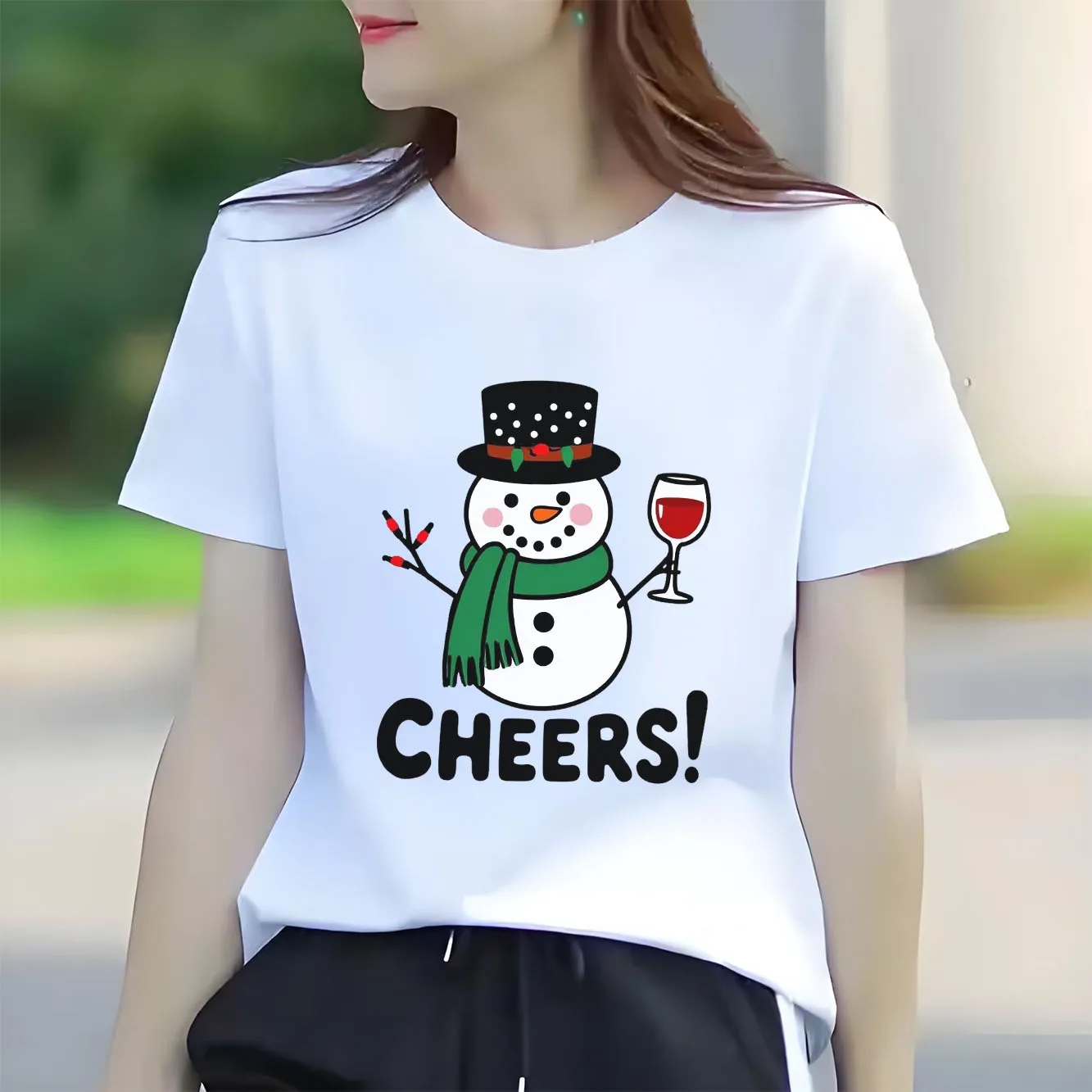 

Christmas snowman cartoon printed women's short sleeved holiday T-shirt with summer round neck suitable for daily versatility