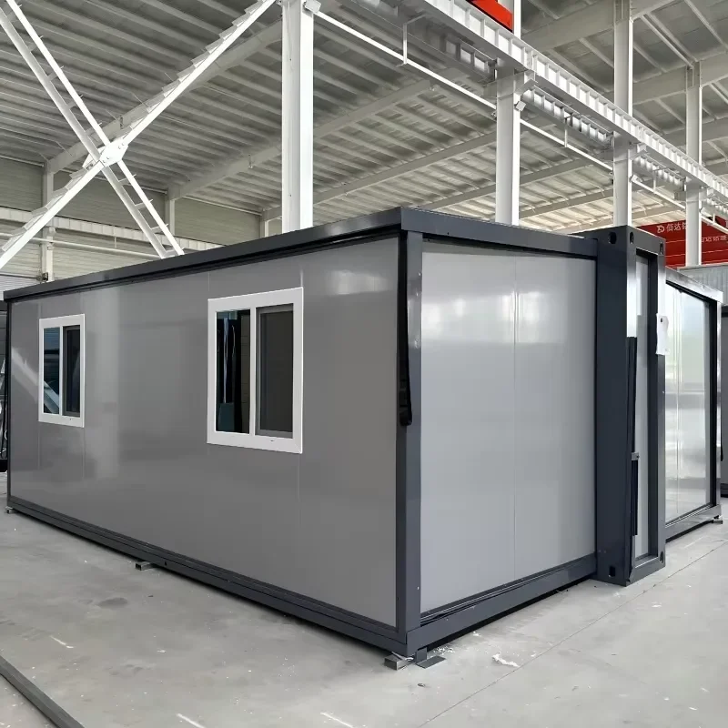 2026 Cheap Modern Expandable Foldable Steel Prefab Shipping Container House for Bedroom and Villa Use in Outdoor Settings
