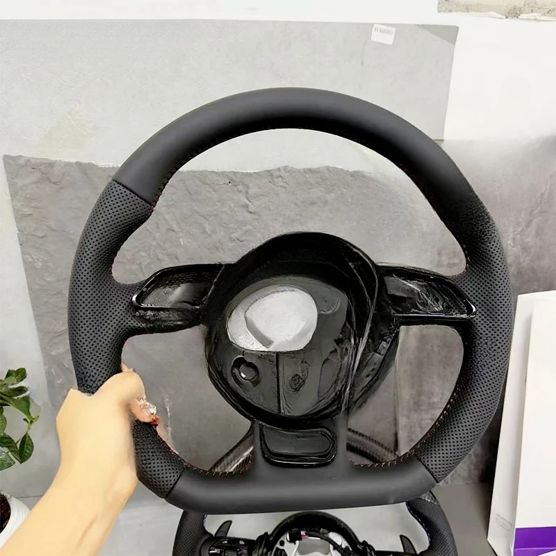 

Кожаный перфорированный руль D-образной формы, подходит для Audi A3, A4, A5, S4, S5, Q3, Q5, Q7, с опциональными многофункциональными кнопками.