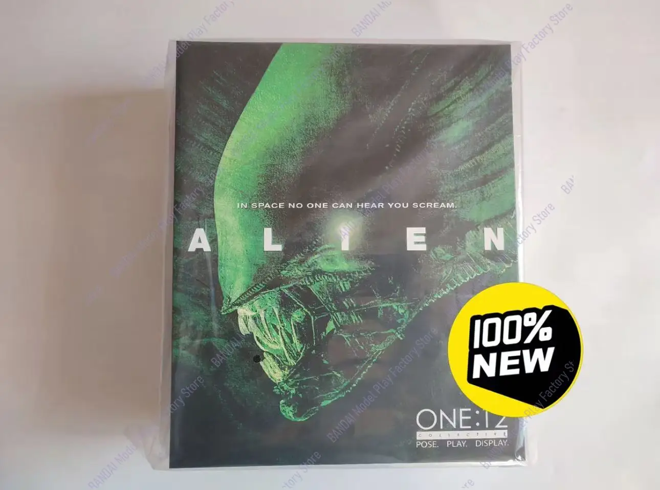 Disponible Ahora Mezco Ant Alien Original ALIEN 1/12 Articulado
