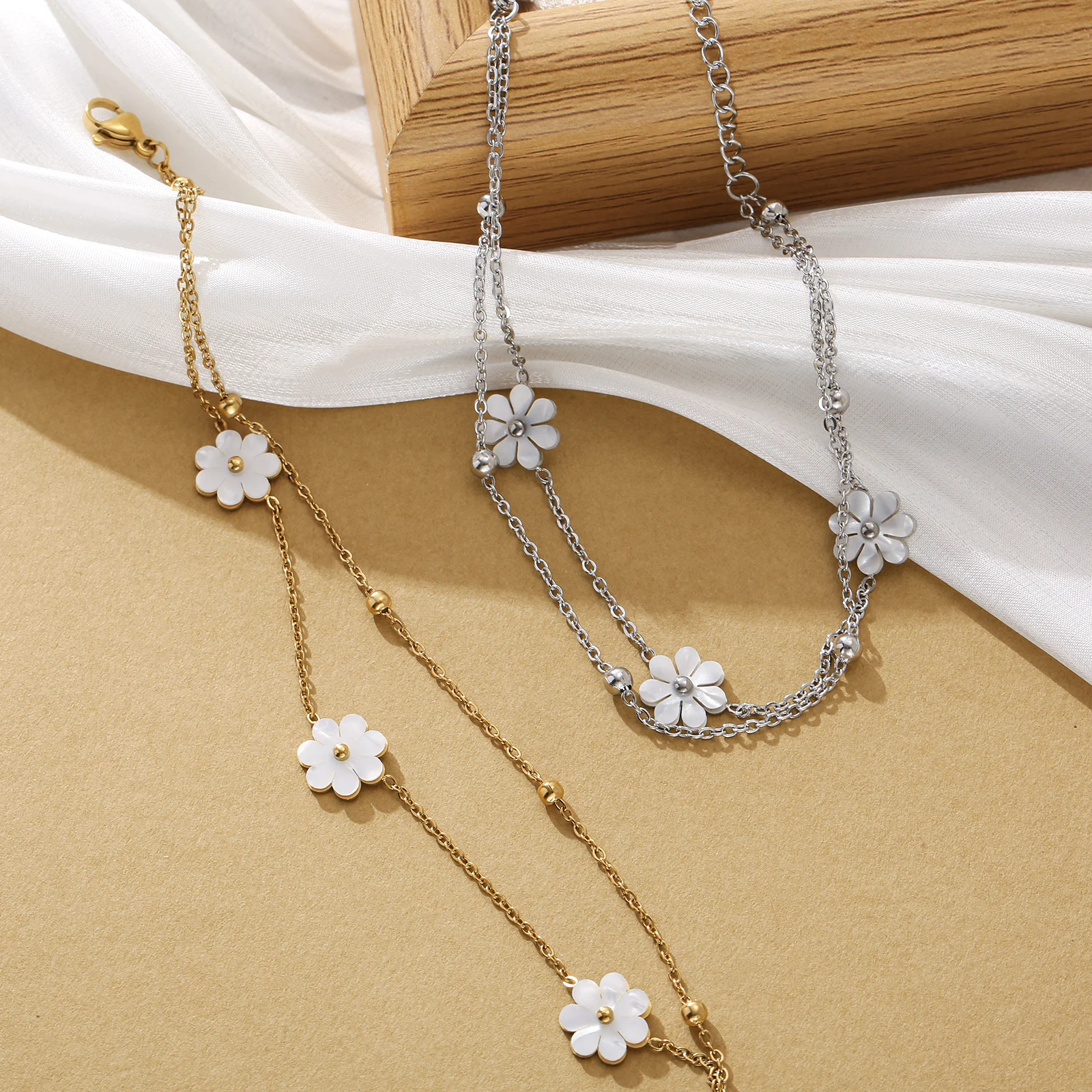 

Double-Layer Daisy Charm Anklet/Bracelet, Stainless Steel, Adjustable Hypoallergenic