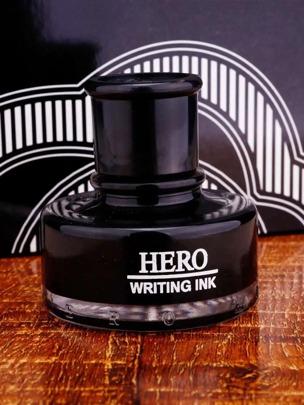 Hero Brand  Fountain Pen Ink Pigment Classic Ink Non Carbon Non Blocking Pen Ink Black Blue Black Red Student Ink