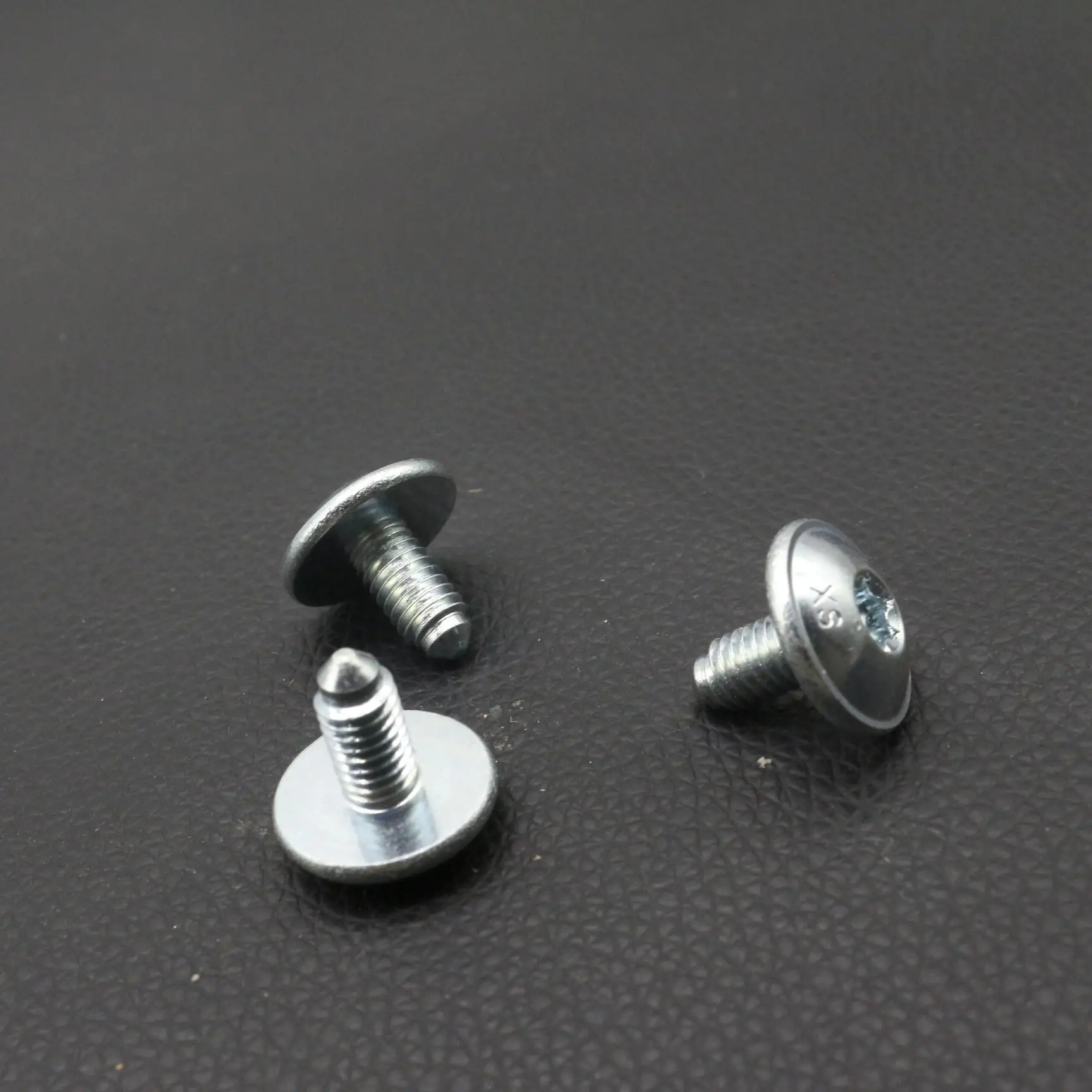 10 Pcs Bumper Cover Lower Bracket Bolt Zinc-Coated Steel For Volkswagen Beetle 2.5 GTI Fahrenheit Rabbit Golf R32 N90749802