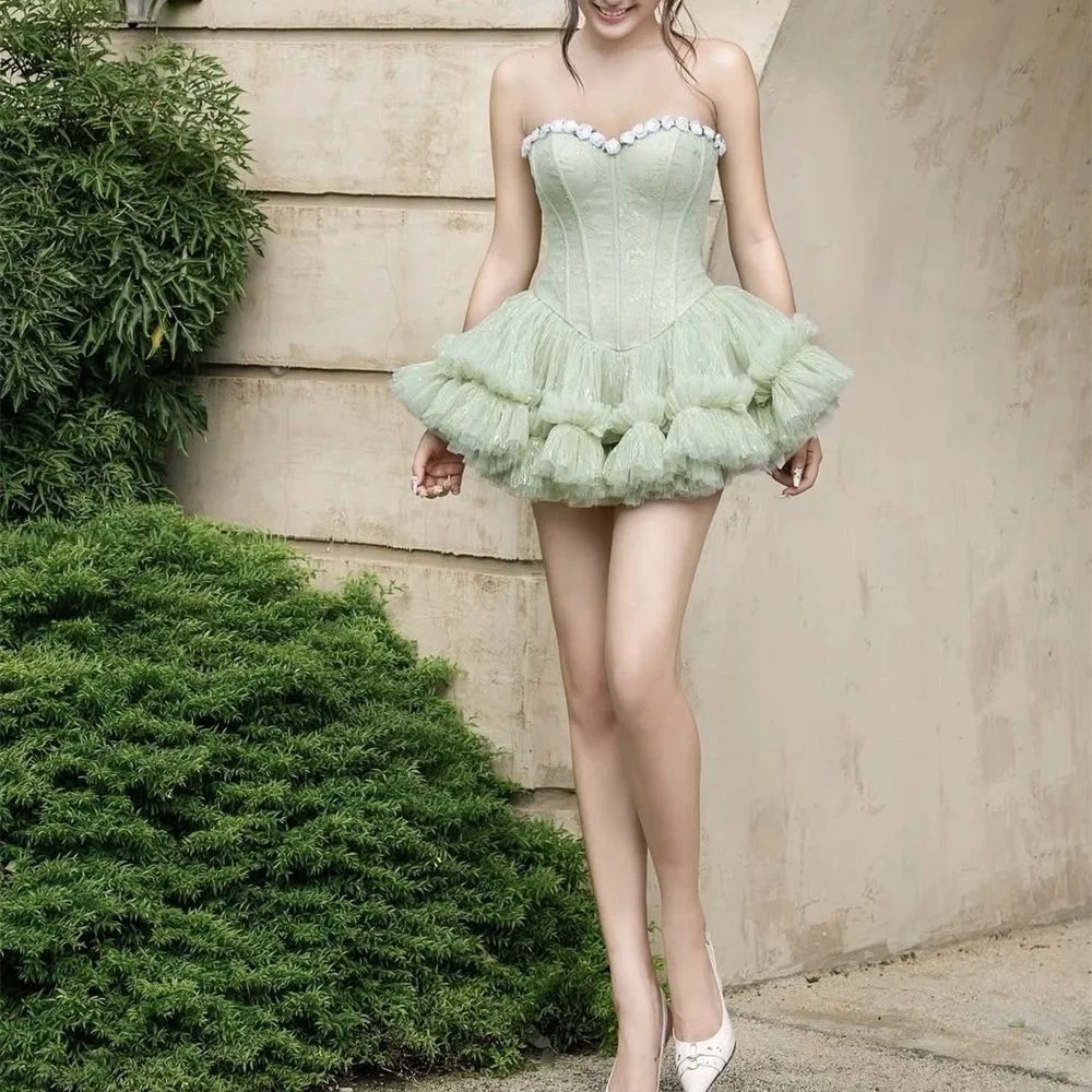 ชุดเดรสสตรีแบบไม่มีสายรัด ฤดูร้อน 2026 แต่งลูกไม้ คอร์เซ็ท ชุดเดรสเซ็กซี่สำหรับผู้หญิง แฟชั่นใหม่สไตล์ Y2K ชุดมินิเดรสสำหรับงานปาร์ตี้