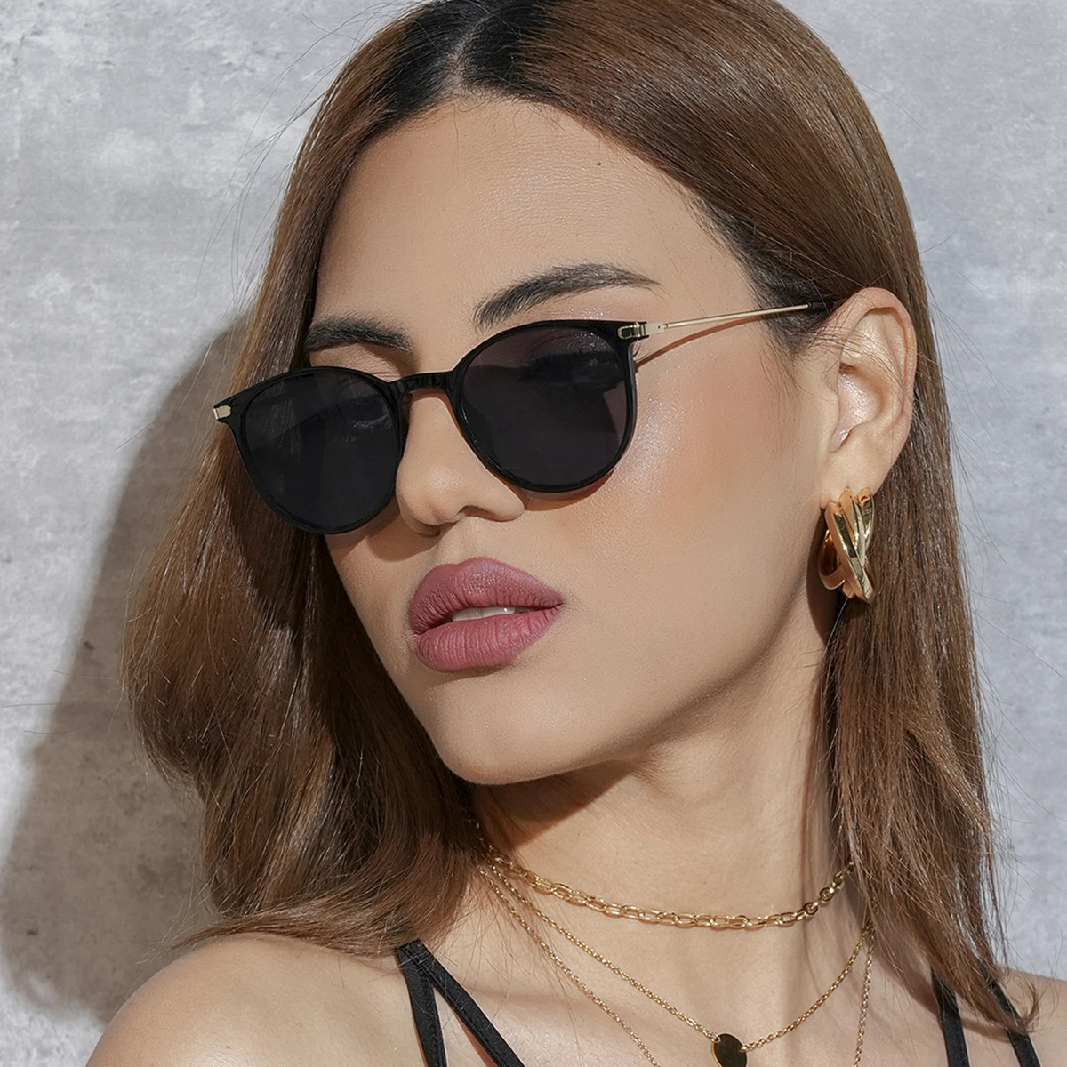 

Ruiao Retro Round Sunglasses Women Luxury Classic Brand Designer Sun Glasses Fashion Black UV400 Sun Shades Oculos De Sol