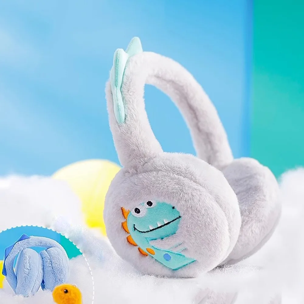 

Теплые наушники с изображением маленького динозавра, утолщенные наушники с героями мультфильмов, зимние теплые складные наушники для защиты ушей для детских подарков