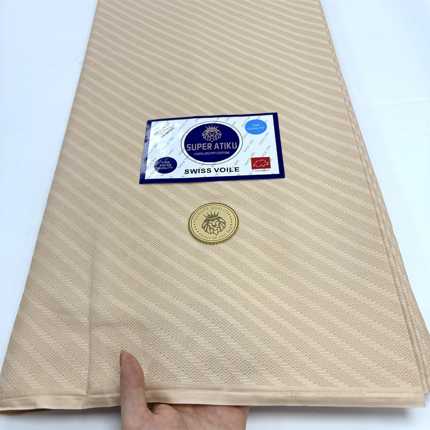 2027 Pure Color High Quality African Atiku Dry Lace Fabric Swiss Voile Embroidery Dubai Style Men's Fashion Lace Material Sewing