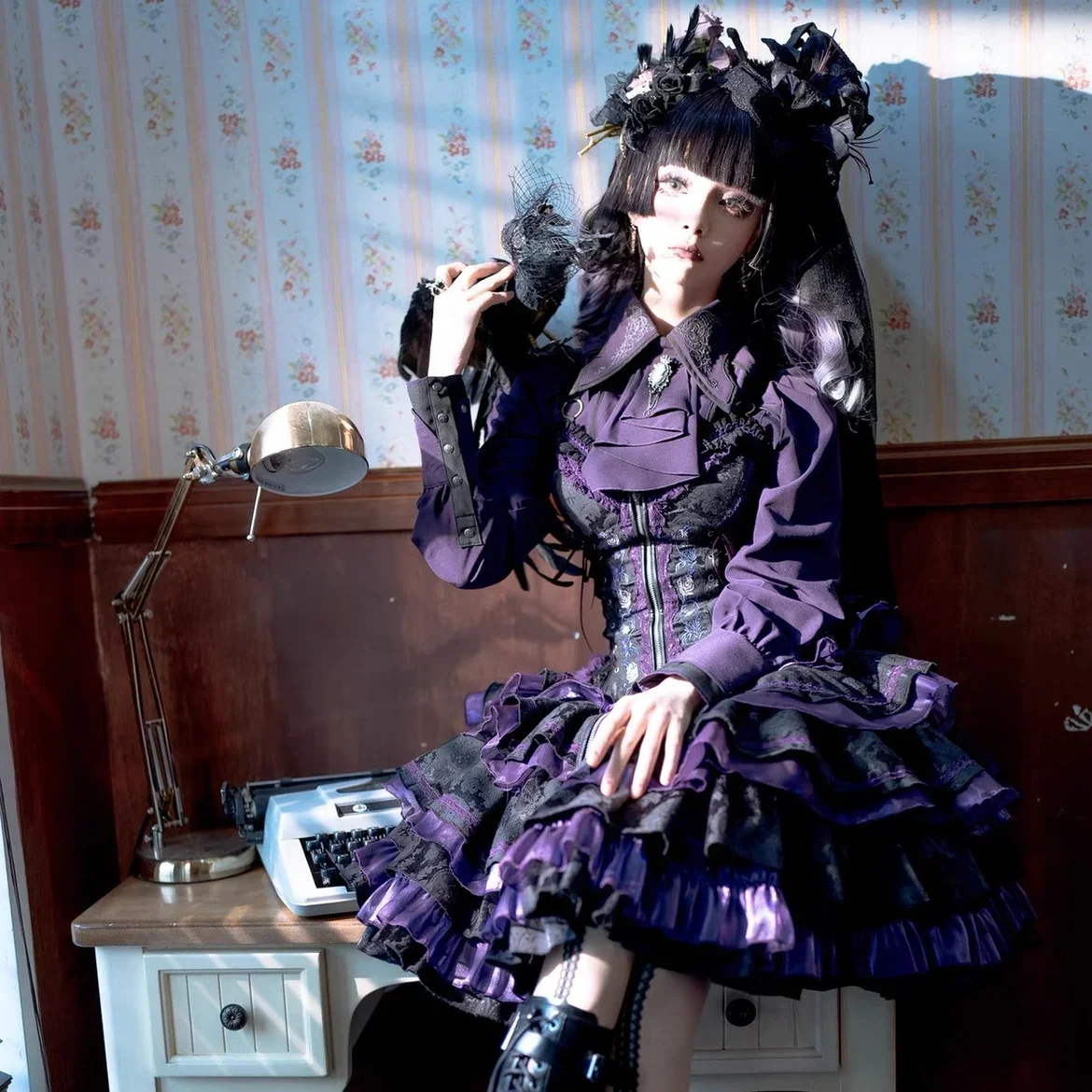 

Retro Mysterious Gothic Girl Jsk Lolita Cosplay Dark Fairy Tale Embroidery Flower Straps Zipper Tunic Ruffled Mesh Cake Dress