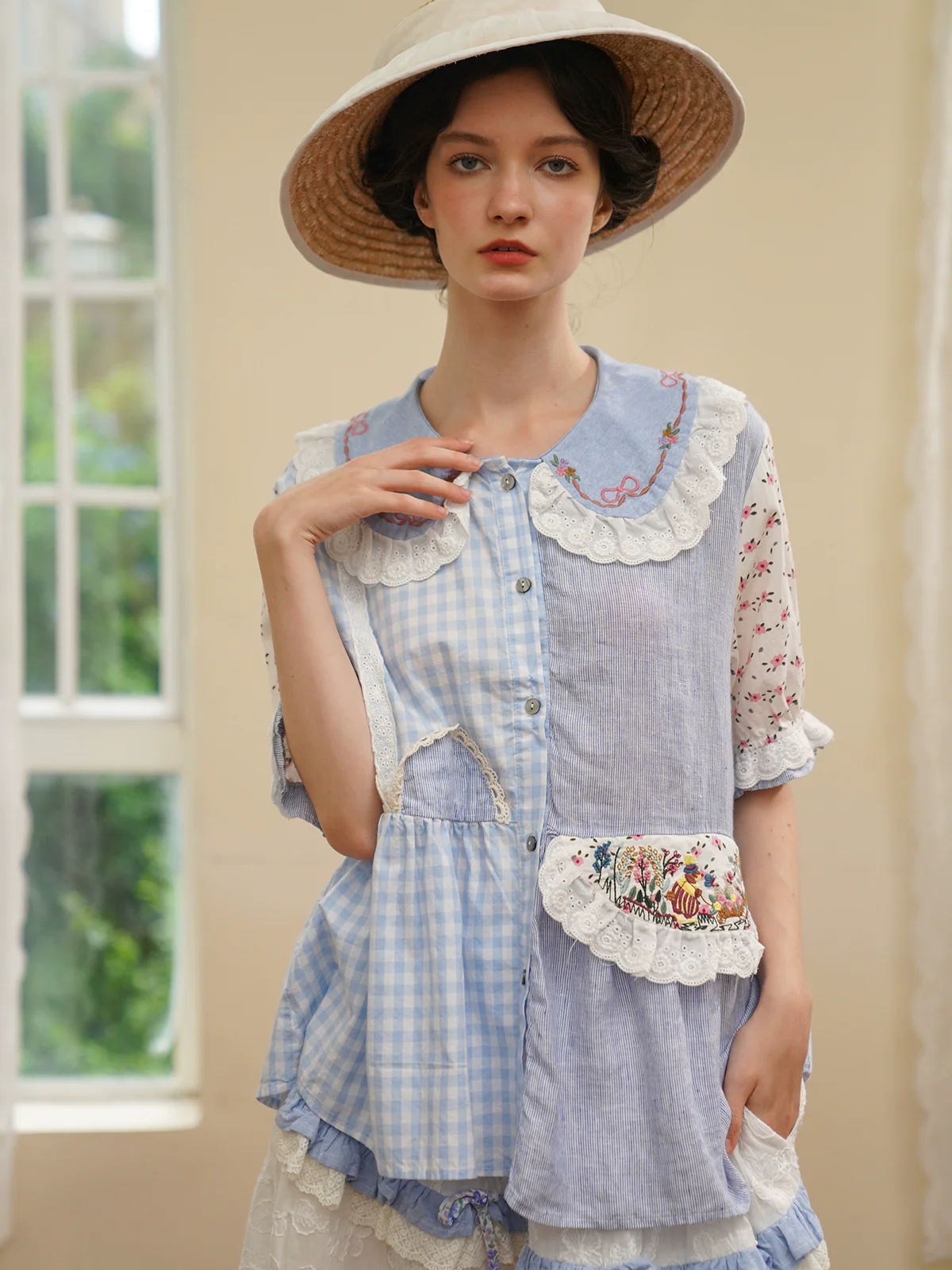 

Spring Summer Women Fresh Blue Plaid, Turn-down Collar, Embroidered Short Sleeve, Age-reducing Doll Style Top Shirts/Blouses