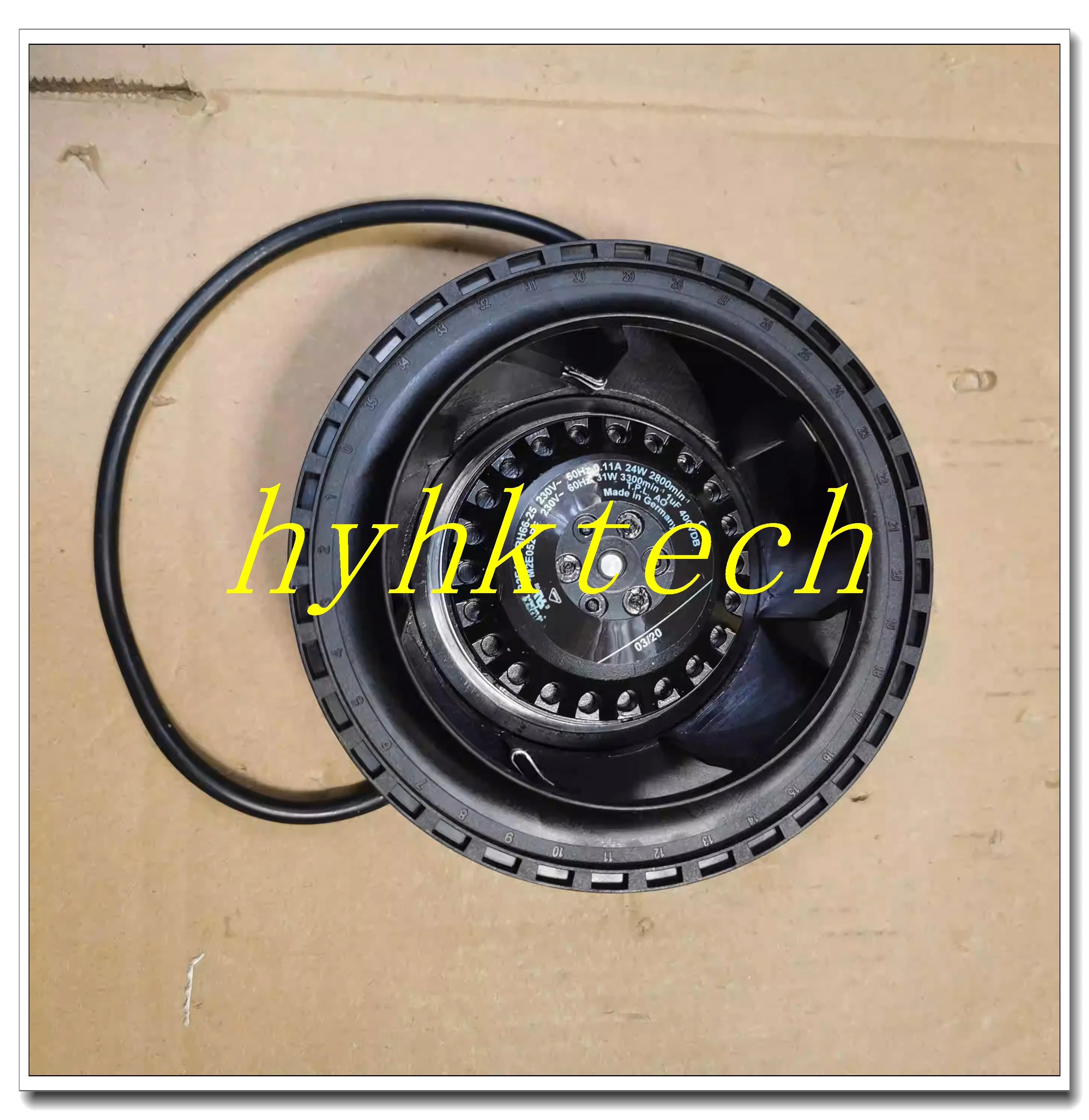 R2E133-BH66-25 R2E133-BH66-05 230 فولت مروحة تبريد توربينية للطرد المركزي لجهاز العرض ، تم اختبارها بنسبة 100% قبل الشحن