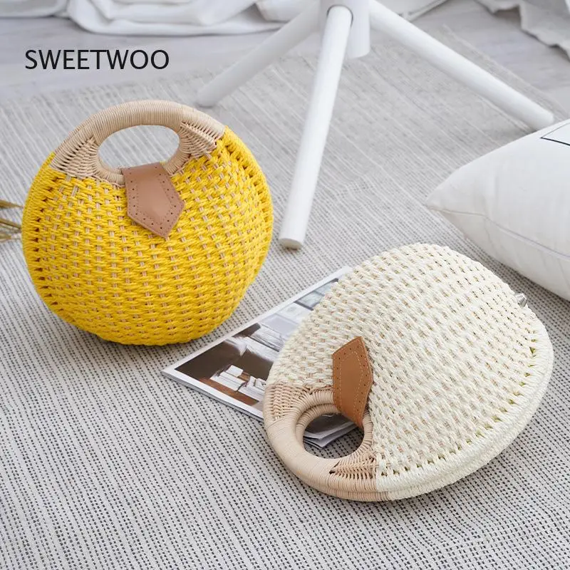 2023 Summer Shell Handbags Personality Cute Rattan Bag Casual Small Round Tote Woven Female Fashion Beach Bag For Holiday