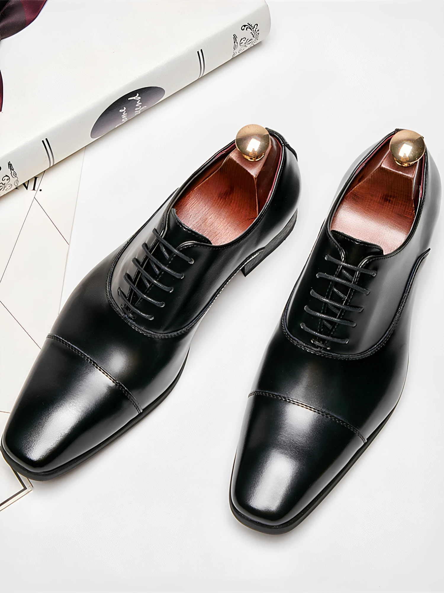 Business Formal Oxford Shoes Men's Breathable British Style Wedding Shoes Lace-Up Leather Shoes Flat Head Rubber Sole Shoes