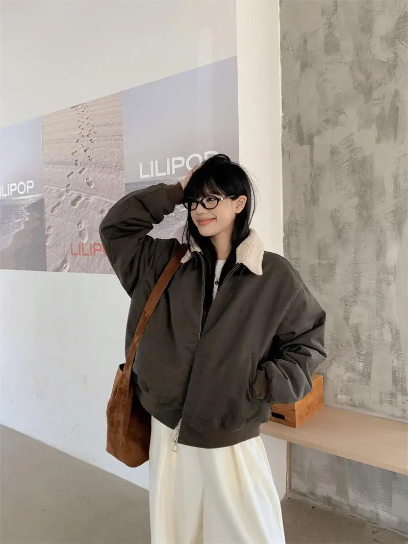 

Куртка из овечьей шерсти, женская куртка в европейском стиле, хлопок, сафари, элемент в стиле милитари, эластичный карго для мальчиков, мотоциклист, бомбер на пуговицах