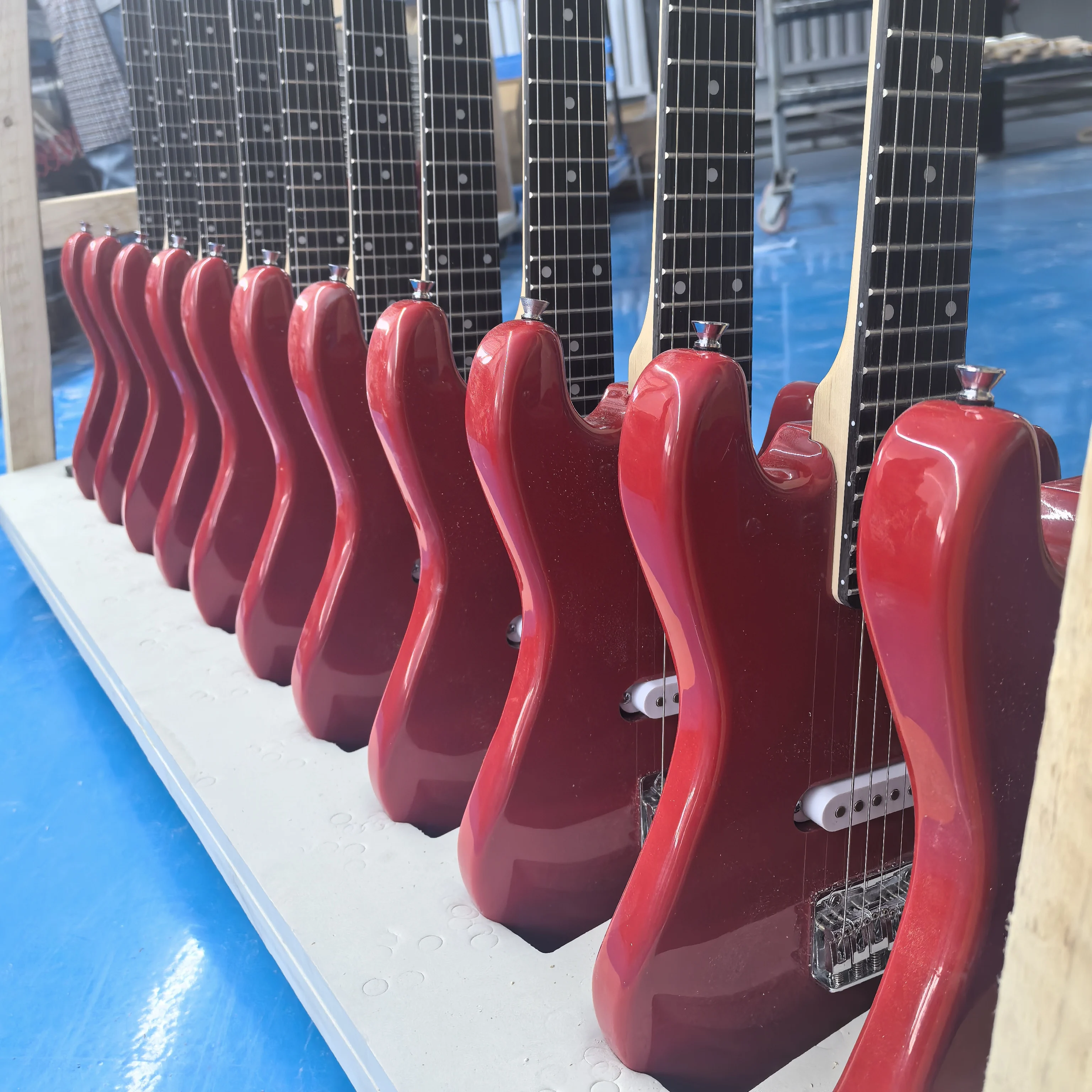 Factory directly selling, customizable, 24-inch mini 6 string electric guitar,In Stock!Children's elec