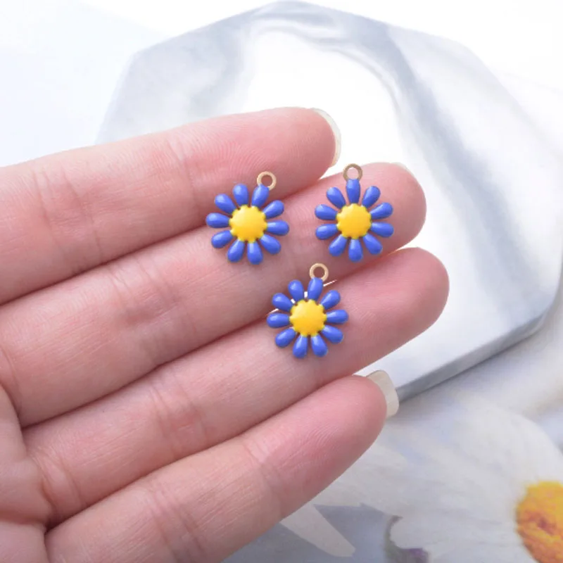 10 Stück Kupfer-Charms mit beidseitiger Emaille-Blumenverzierung, Öltropfen-Design, kleine Anhänger für Ohrringe, Halsketten, Armbänder, DIY-Schmuckdekoration – Detail 10