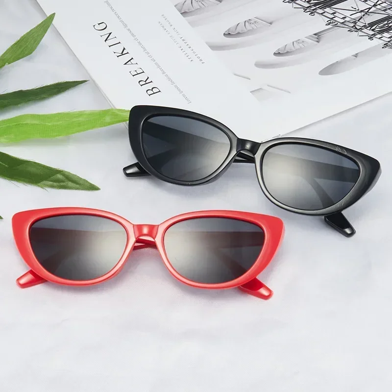 New Triangle Cat Eye Glasses European and American Style Sunglasses Retro Everything Small Frame Sunglasses