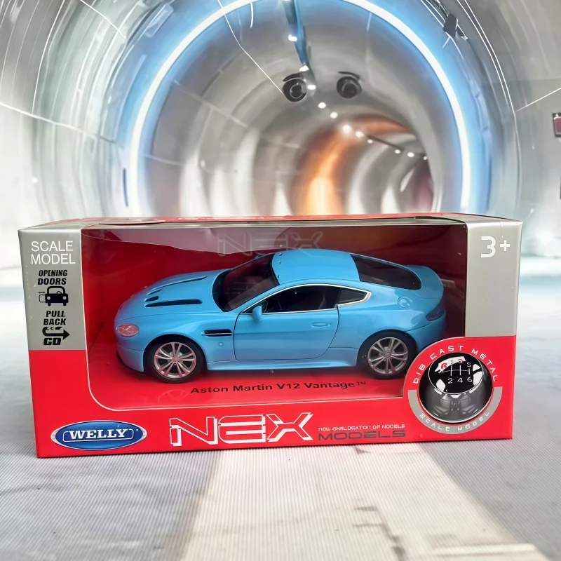 

Welly 1:32 Aston Martin DBS car model simulation alloy model figurine children's toy gift