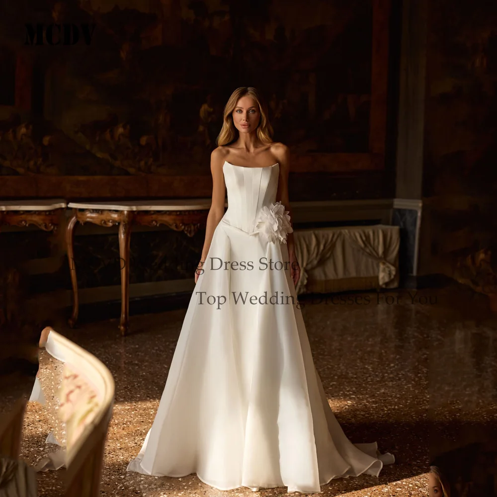 

MCDV Organza Flowers Wedding Dresses Strapless A-Line Elegant Bride Gowns Sleeveless Beach Bride Gowns Sweep Train Customized
