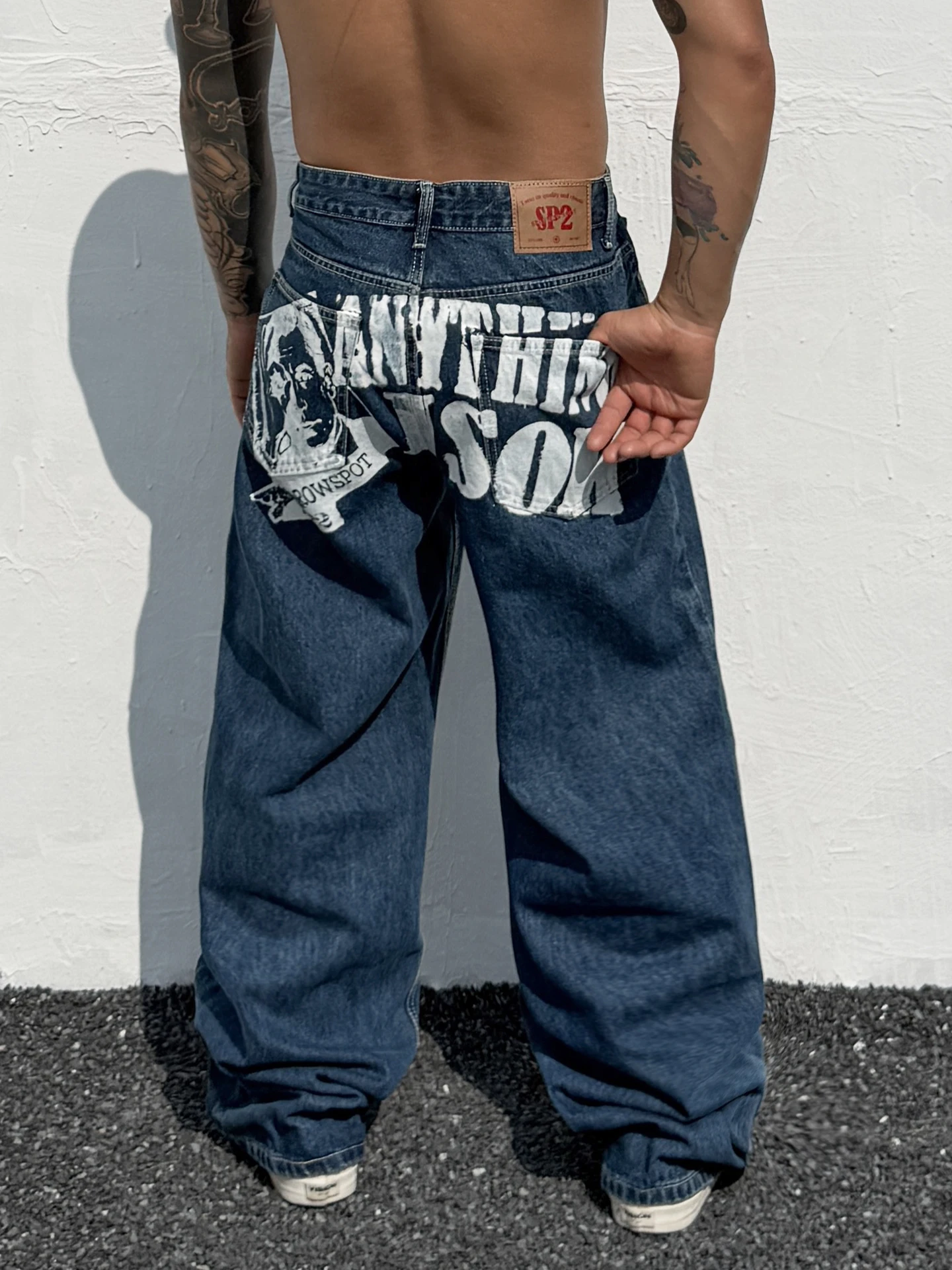 

Trendy American Sle Letter Print Straight Leg Loose Fit Men's Jeans Street Vibe Casual Floor-Length Pants Cotton Polyester ...