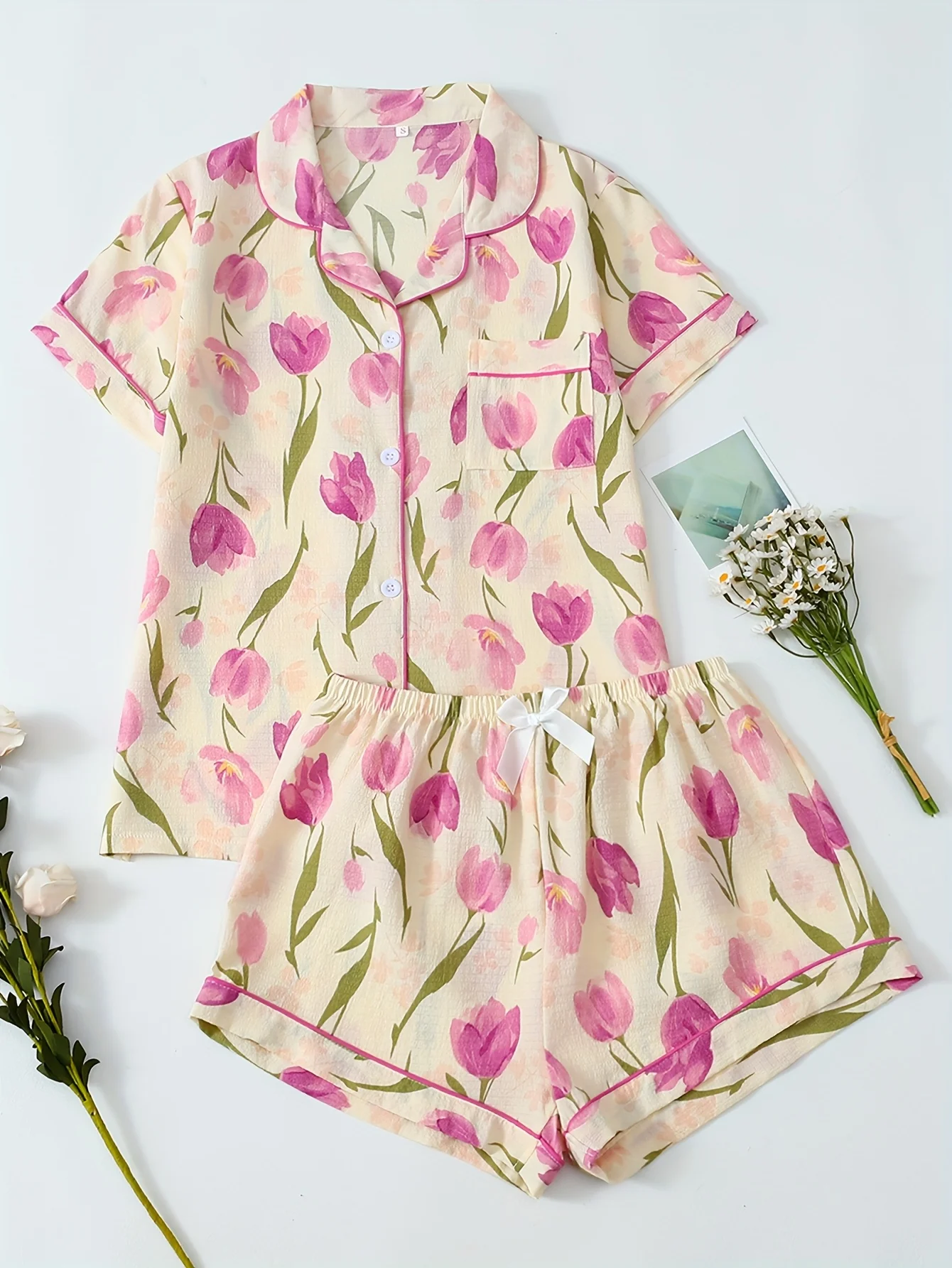 

Женский пижамный комплект с принтом тюльпанов, с коротким рукавом и шортами, жатый, для дома и сна