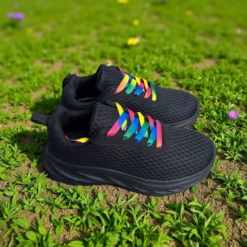 

A pair of children's four-season mesh sports shoes, soft and lightweight running shoes, size 30-40，XN-527